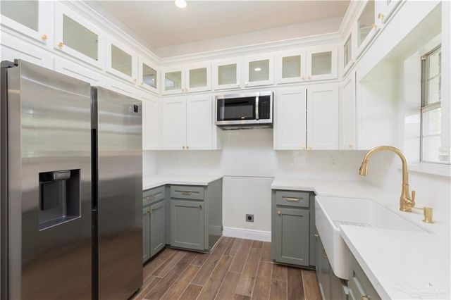 2810 Huisache Avenue, Edinburg, TX 78539