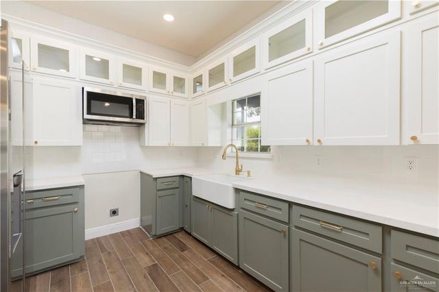 2810 Huisache Avenue, Edinburg, TX 78539