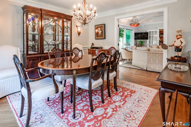 2 Bramble Bush 2, Avon, CT 06001