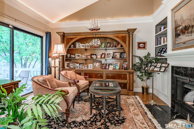 2 Bramble Bush 2, Avon, CT 06001