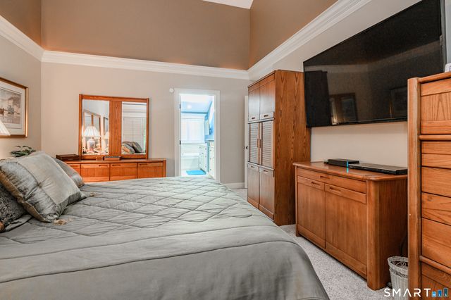 2 Bramble Bush 2, Avon, CT 06001