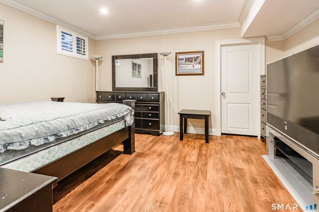 2 Bramble Bush 2, Avon, CT 06001