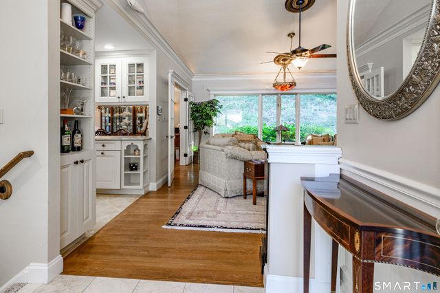 2 Bramble Bush 2, Avon, CT 06001