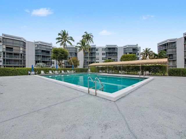 198 NW 67th Street 505, Boca Raton, FL 33487