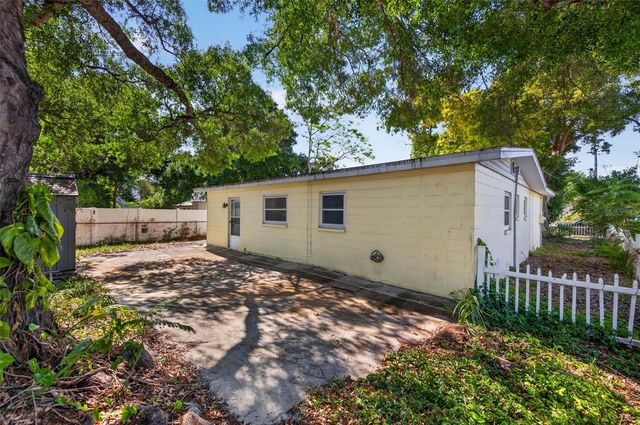 4413 W ROGERS AVENUE, Tampa, FL 33611