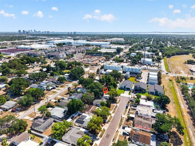 4413 W ROGERS AVENUE, Tampa, FL 33611
