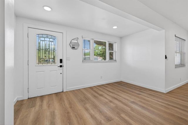4413 W ROGERS AVENUE, Tampa, FL 33611