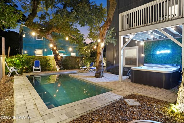 34 E SAN CARLOS Avenue, St. Augustine, FL 32084
