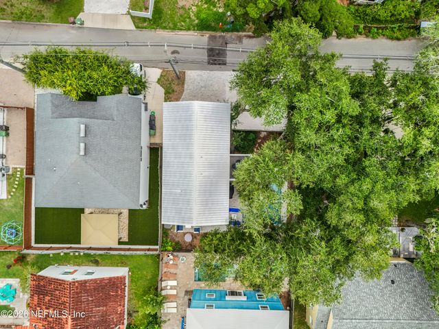 34 E SAN CARLOS Avenue, St. Augustine, FL 32084