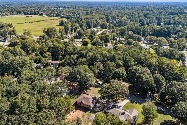 345 Chaffin Ridge Court, Roswell, GA 30075