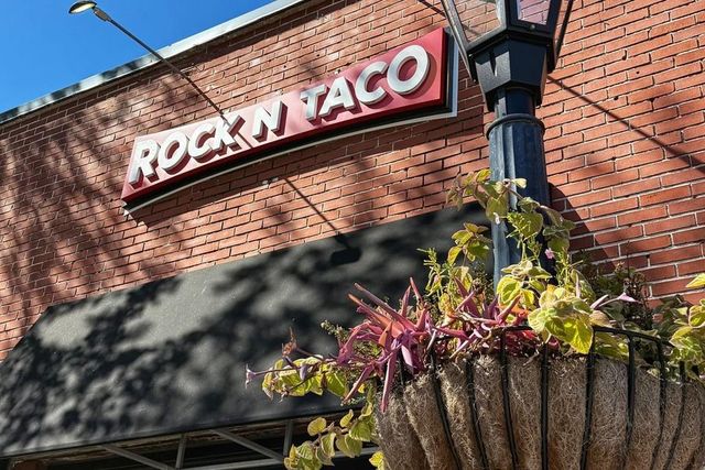 345 Chaffin Ridge Court, Roswell, GA 30075