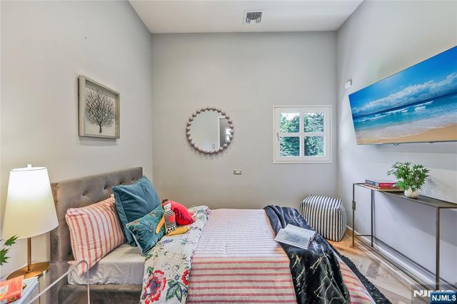 451 Mountain Avenue, Caldwell, NJ 07006
