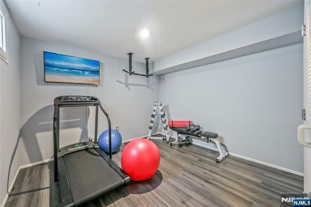 451 Mountain Avenue, Caldwell, NJ 07006