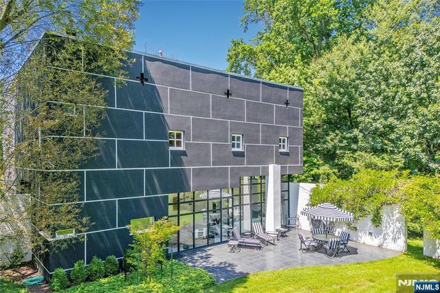 451 Mountain Avenue, Caldwell, NJ 07006