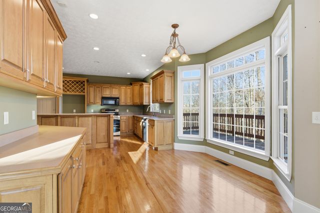 180 Springbrook Drive, Cornelia, GA 30531