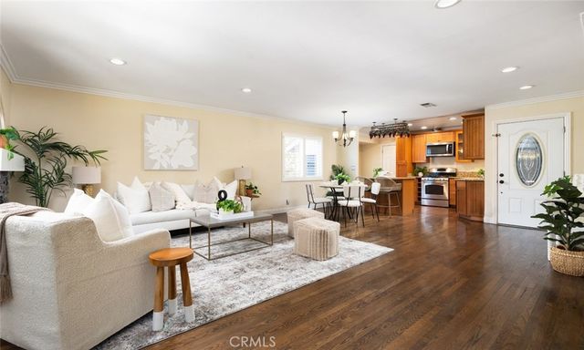 840 E Glendora Avenue, Orange, CA 92865