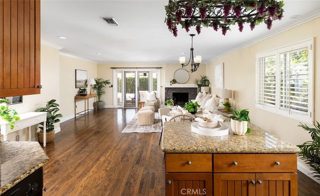 840 E Glendora Avenue, Orange, CA 92865