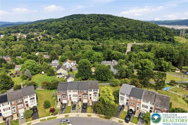 361 South Oak Street, Freemansburg Boro, PA 18017