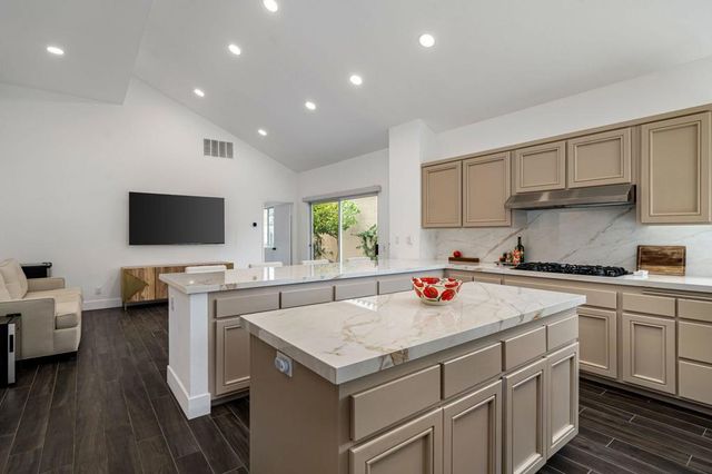 56765 Merion, La Quinta, CA 92253