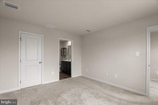 171 BIRMINGHAM DR, Middletown, VA 22645