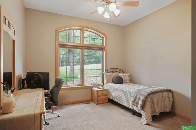 21085 Abbey Road, Council Bluffs, IA 51503