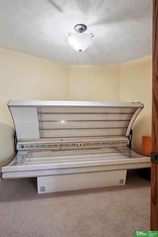 21085 Abbey Road, Council Bluffs, IA 51503