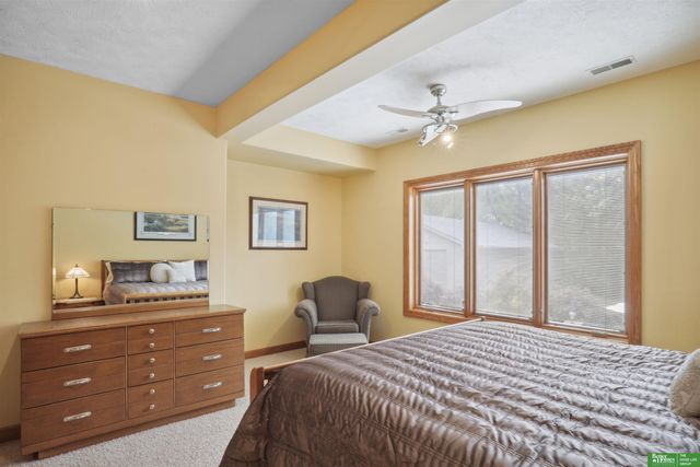 21085 Abbey Road, Council Bluffs, IA 51503
