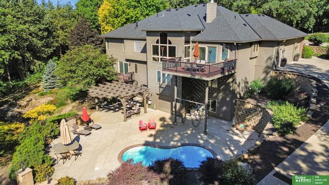 21085 Abbey Road, Council Bluffs, IA 51503