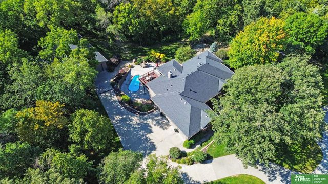 21085 Abbey Road, Council Bluffs, IA 51503