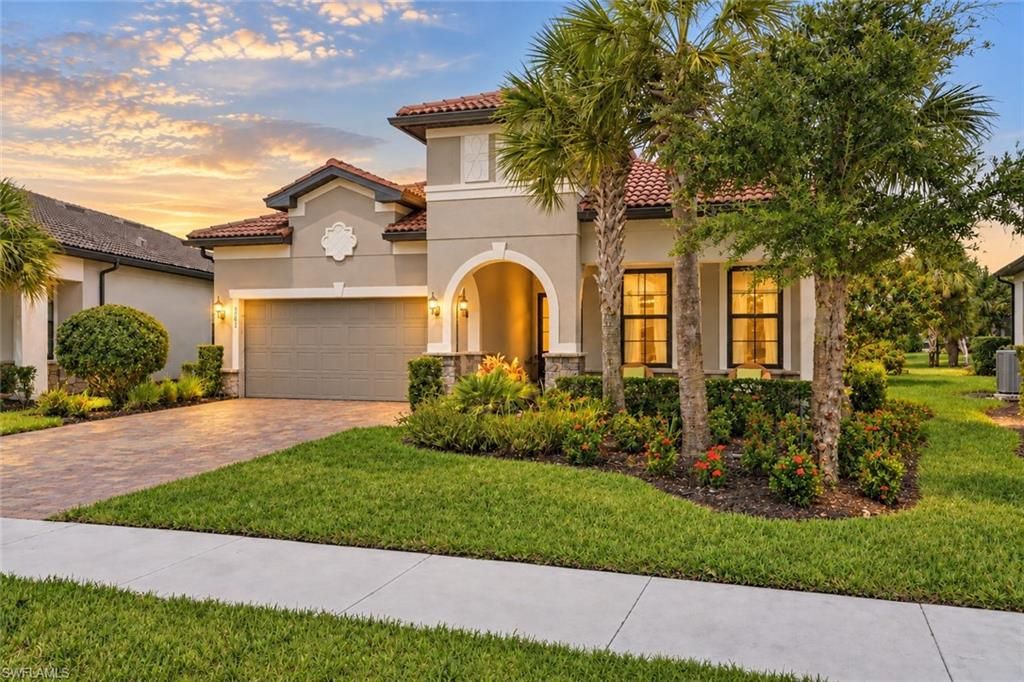 8881 Horned Lark DR, NAPLES, FL 34120 — exterior