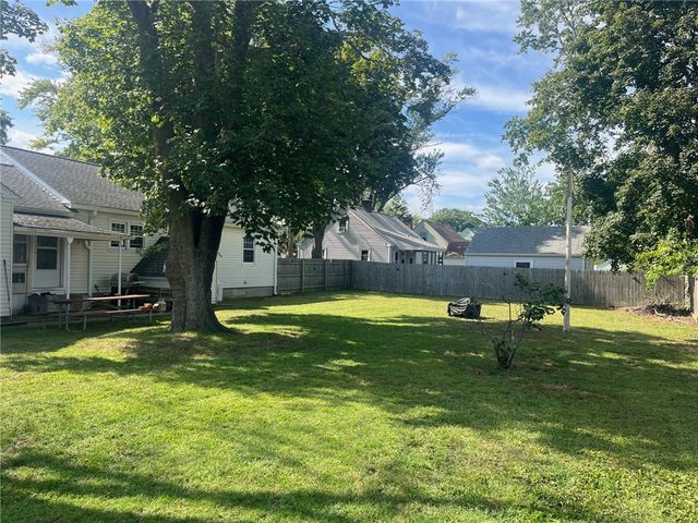 456 Elm Street, Warwick, RI 02888