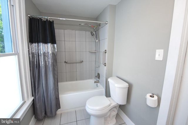 1667 DOUNTON ST, Philadelphia, PA 19140