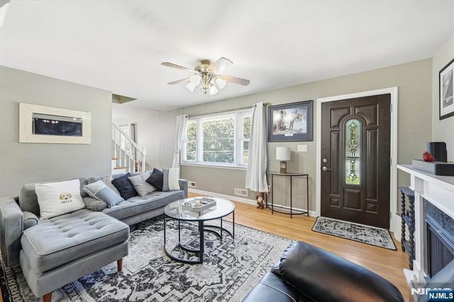 138 Rafkind Road, Bloomingdale, NJ 07403
