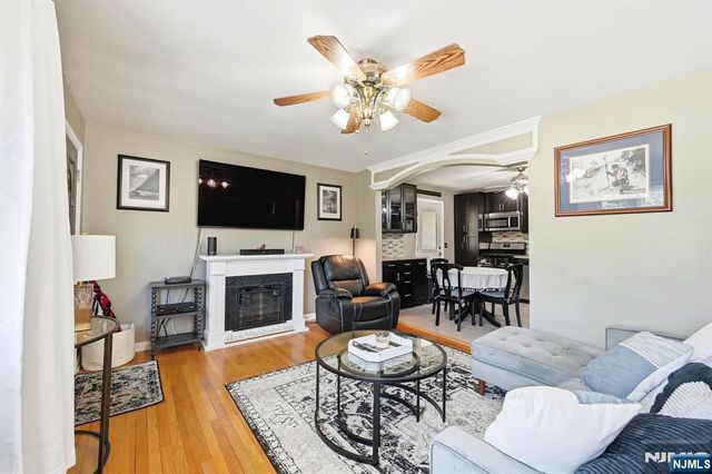 138 Rafkind Road, Bloomingdale, NJ 07403