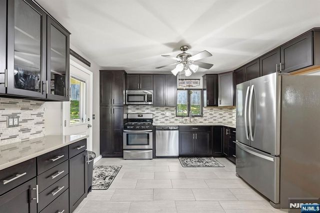 138 Rafkind Road, Bloomingdale, NJ 07403