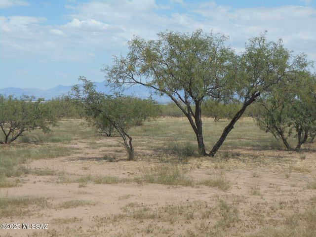 435 W Papago Way, Cochise, AZ 85606