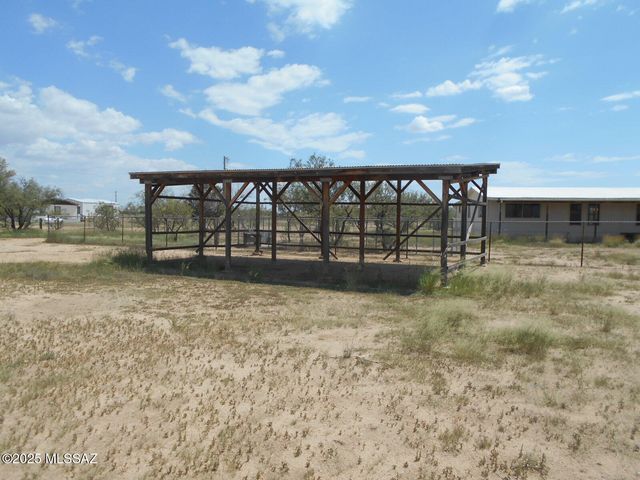 435 W Papago Way, Cochise, AZ 85606