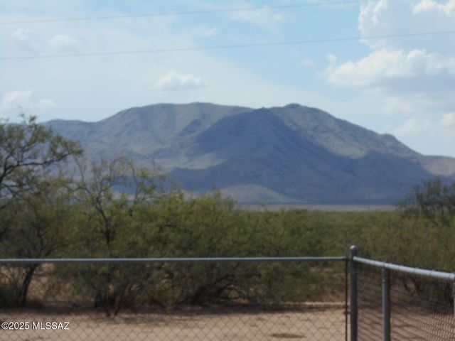 435 W Papago Way, Cochise, AZ 85606