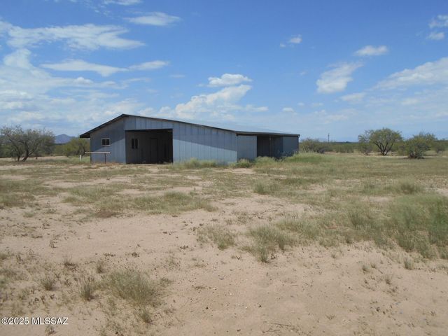 435 W Papago Way, Cochise, AZ 85606