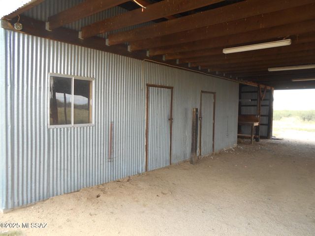 435 W Papago Way, Cochise, AZ 85606