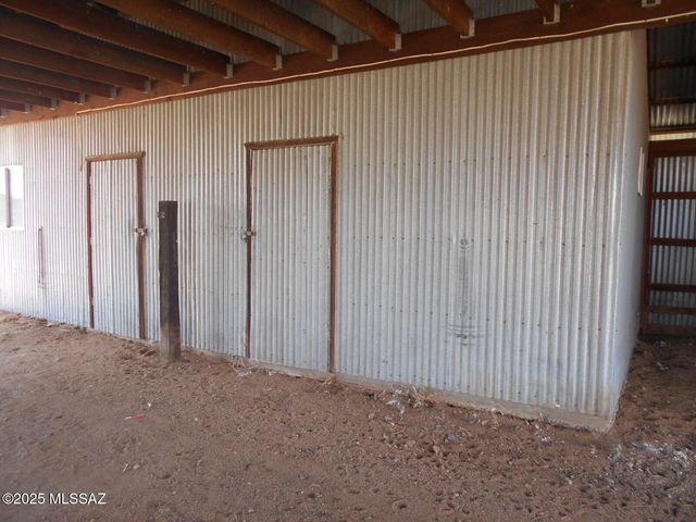 435 W Papago Way, Cochise, AZ 85606