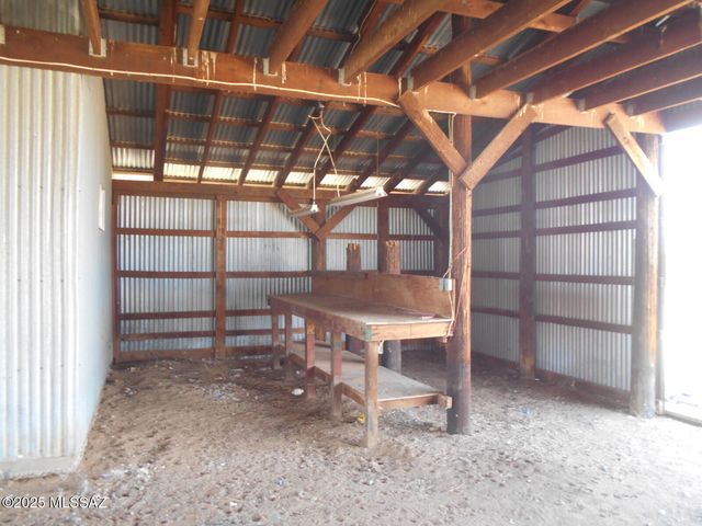 435 W Papago Way, Cochise, AZ 85606