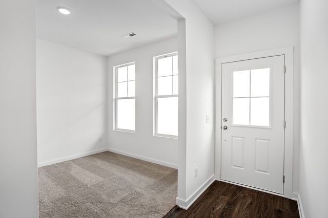 5063 Cothron Dr, White House, TN 37188