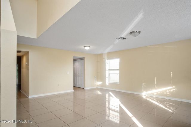 8190 FOXDALE Drive, Jacksonville, FL 32210