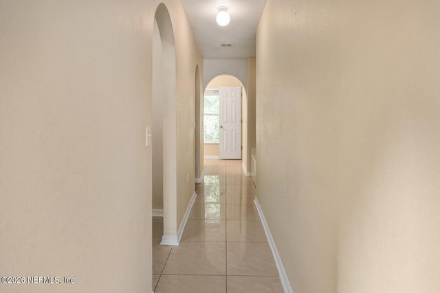 8190 FOXDALE Drive, Jacksonville, FL 32210