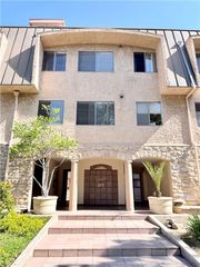 377 W California Avenue 16, Glendale, CA 91203