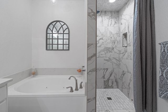 3404 American DR 2108, Lago Vista, TX 78645