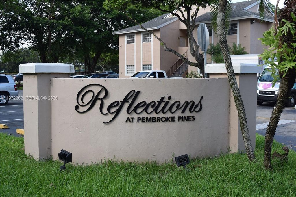 2391 NW 96th Terrace 19M, Pembroke Pines, FL 33024
