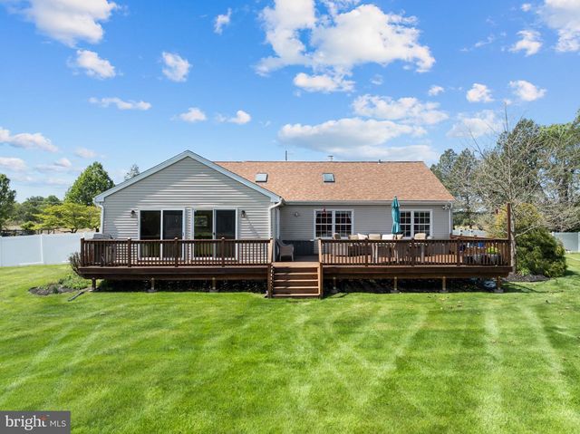 252 EAYRESTOWN RD, Southampton, NJ 08088