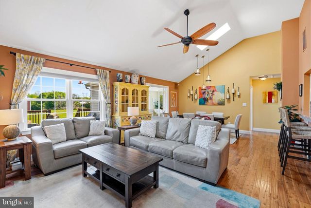 252 EAYRESTOWN RD, Southampton, NJ 08088
